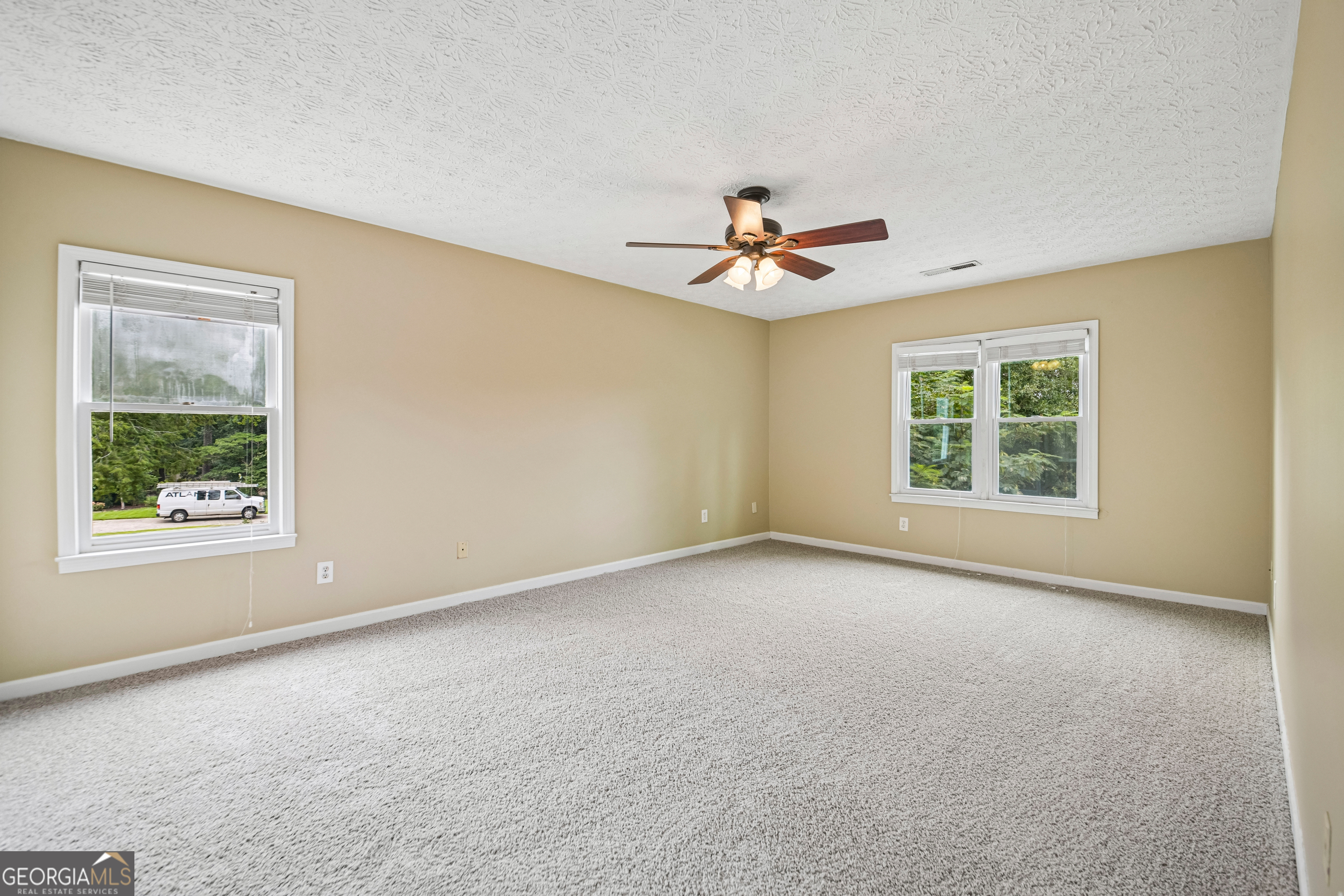 2321 Murdock Road Marietta, GA 30062 - Photo 5 of 31