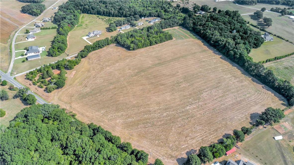 2801 Lebanon Road Pendleton, SC 29670 - Photo 3 of 11