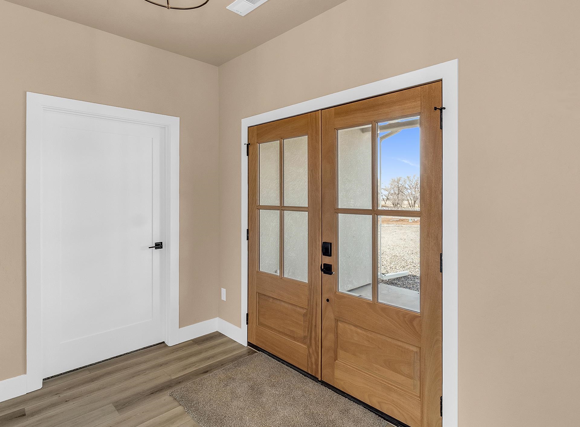 1656 8 Road Mack, CO 81525 - Photo 5 of 28 a view of an empty room and window