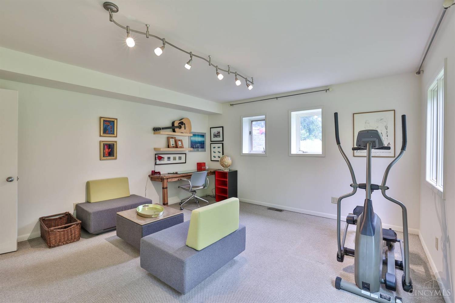 5037 Race Road Cincinnati, OH 45211 - Photo 20 of 56 Gallery Image 20