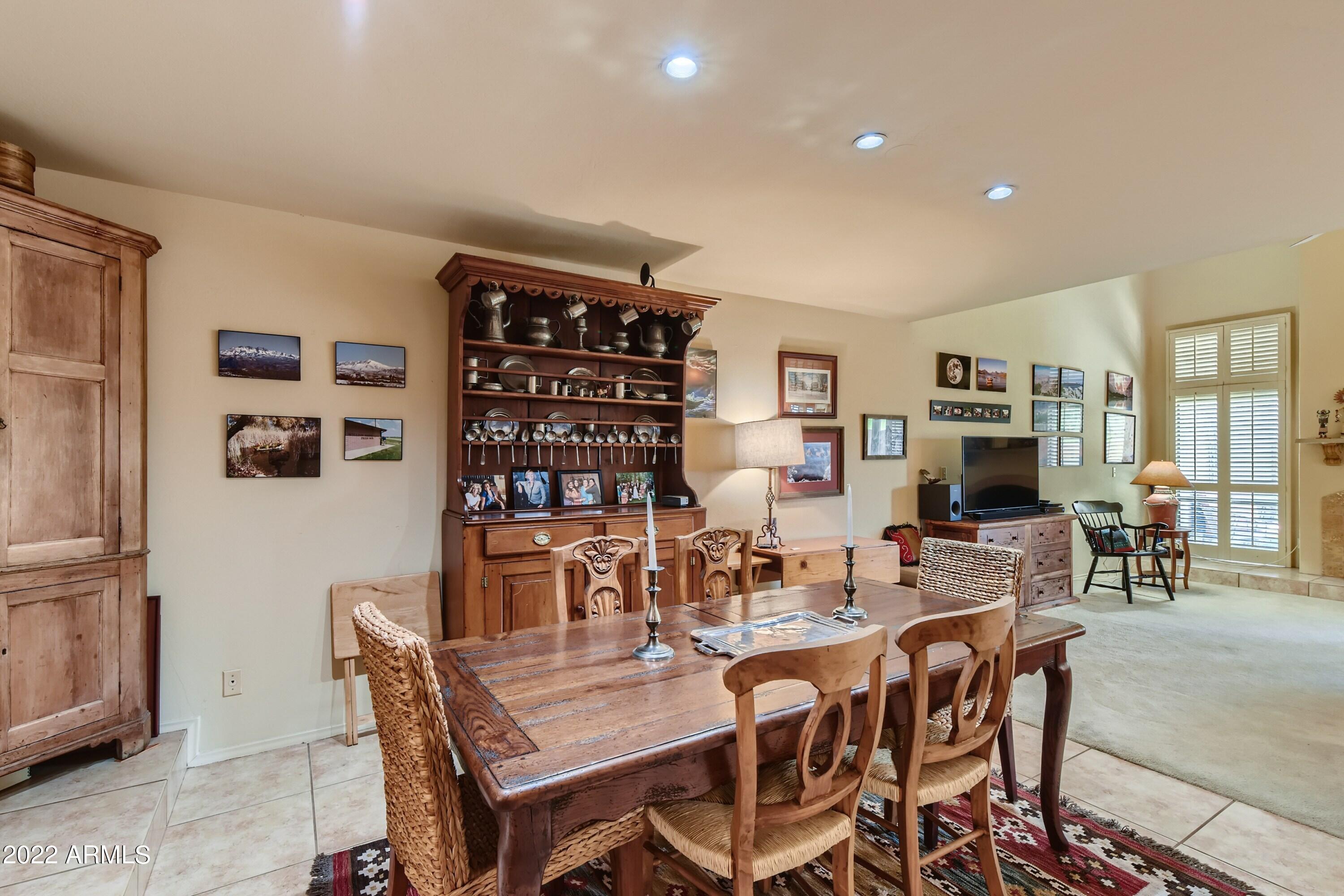 4438 East Camelback Road, Unit 152 Phoenix, AZ 85018 - Photo 5 of 30 Bright large dining room