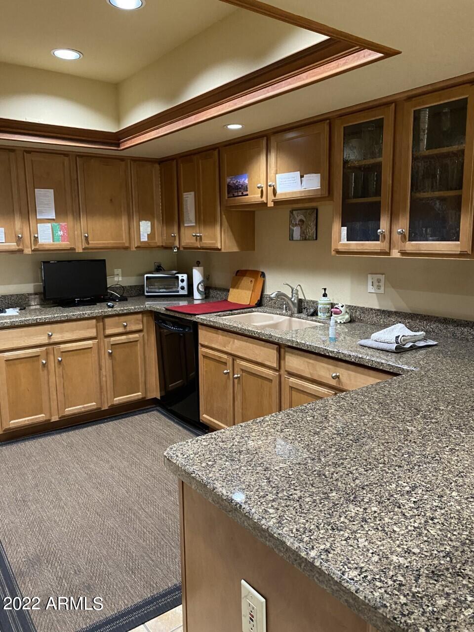 4438 East Camelback Road, Unit 152 Phoenix, AZ 85018 - Photo 8 of 30 Kit w/granite