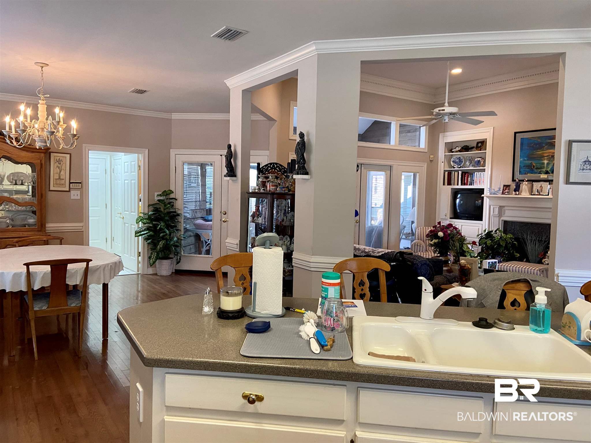 1251 Sutton Trace Court South Mobile, AL 36609 - Photo 3 of 21