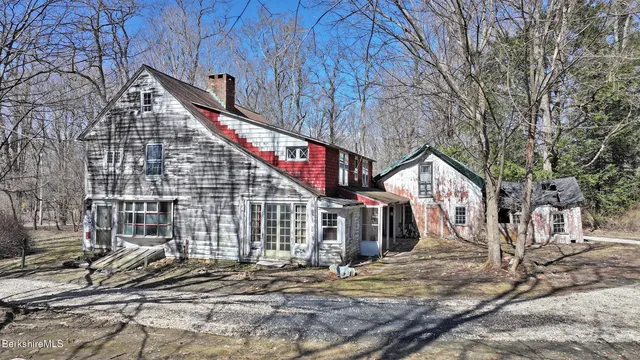 $340,000 | 254 Main Street, Sheffield, MA 01257