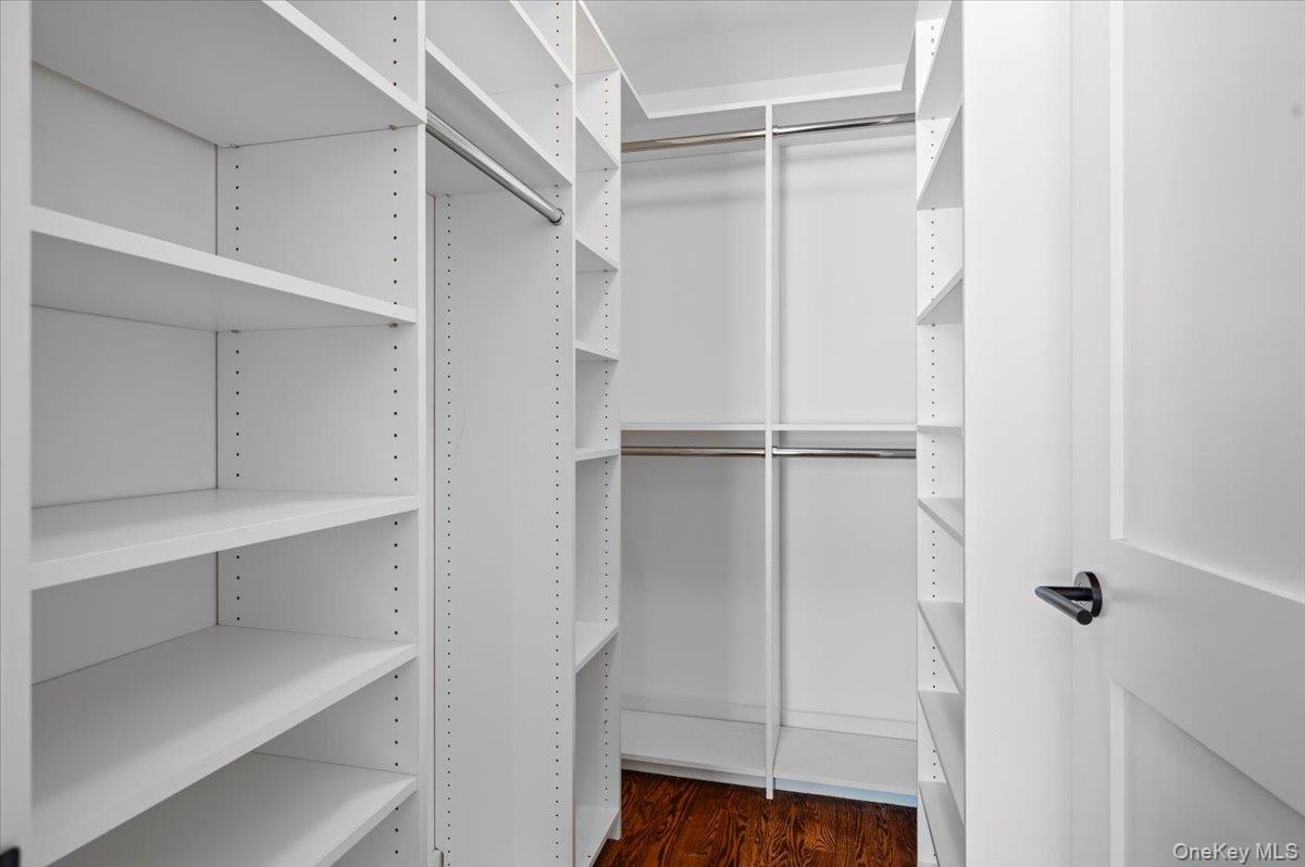 422 East Boston Post Road, Unit 302 Mamaroneck, NY 10543 - Photo 14 of 16