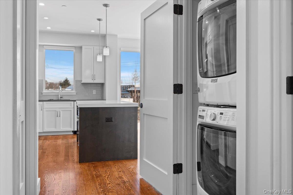 422 East Boston Post Road, Unit 302 Mamaroneck, NY 10543 - Photo 9 of 16