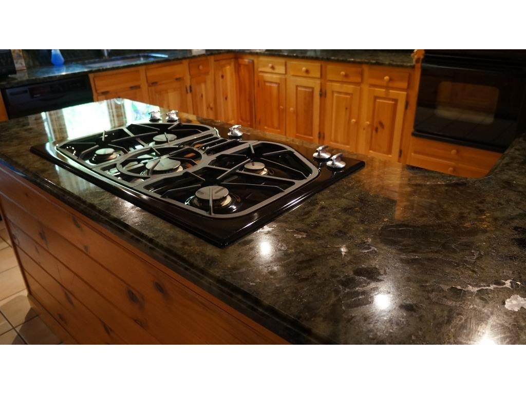 64 Briar Hill Road New Boston, NH 03070 - Photo 11 of 36