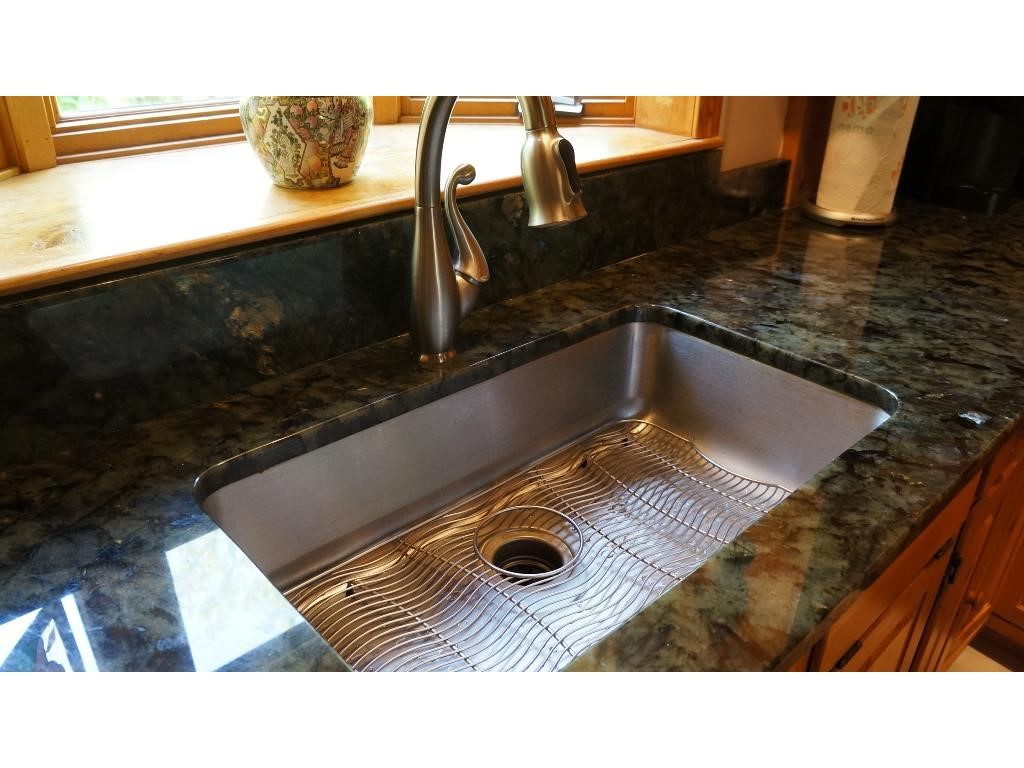 64 Briar Hill Road New Boston, NH 03070 - Photo 10 of 36