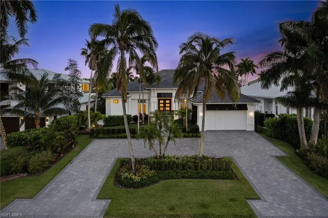 $5,577,000 | 1955 Tarpon Road, Naples, FL 34102