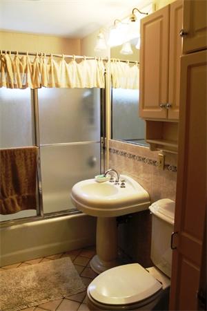 218 Sterling Road Lancaster, MA 01523 - Photo 14 of 30