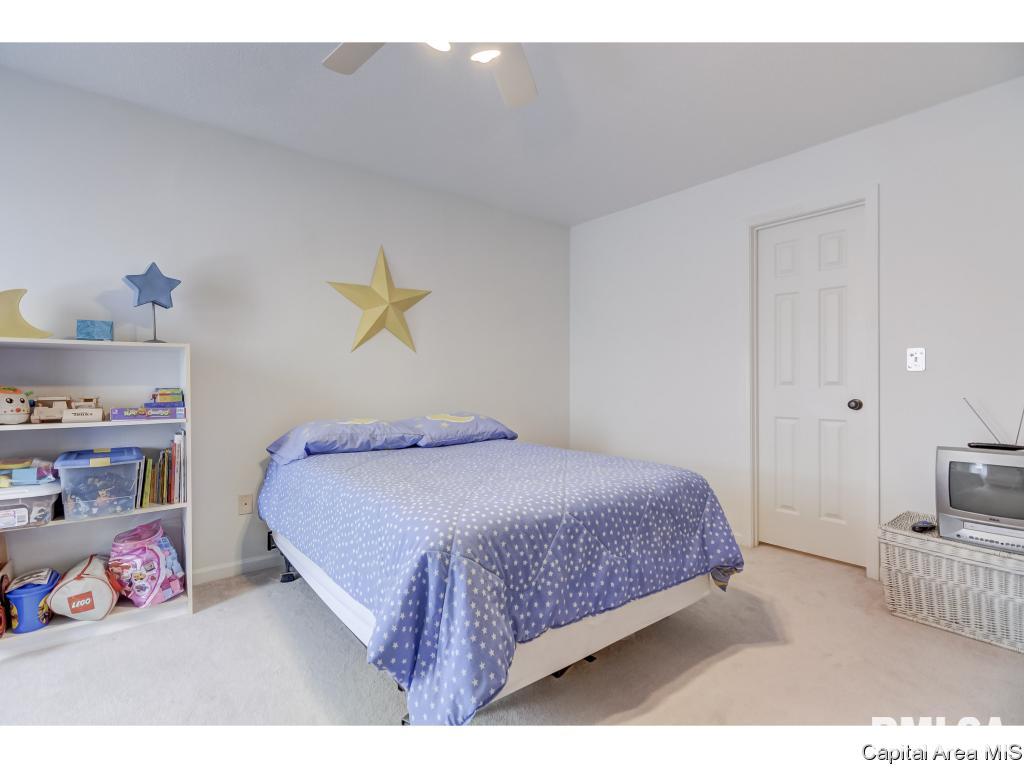 3109 Sequoia Drive Springfield, IL 62712 - Photo 28 of 35 Gallery Image 28