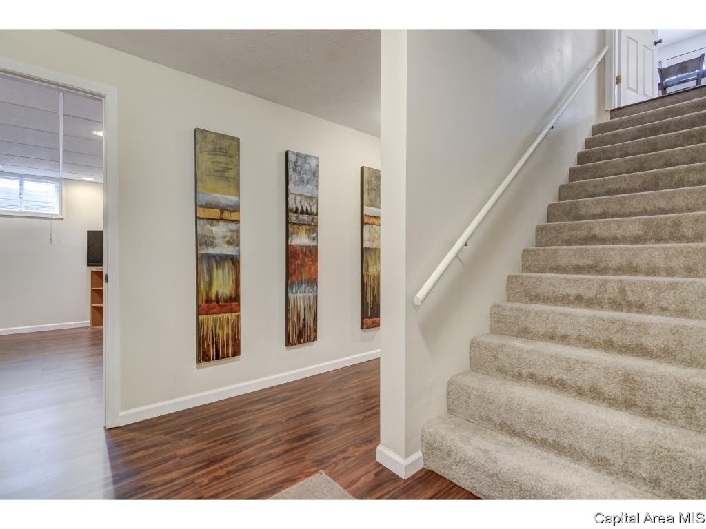 3109 Sequoia Drive Springfield, IL 62712 - Photo 31 of 35 Gallery Image 31