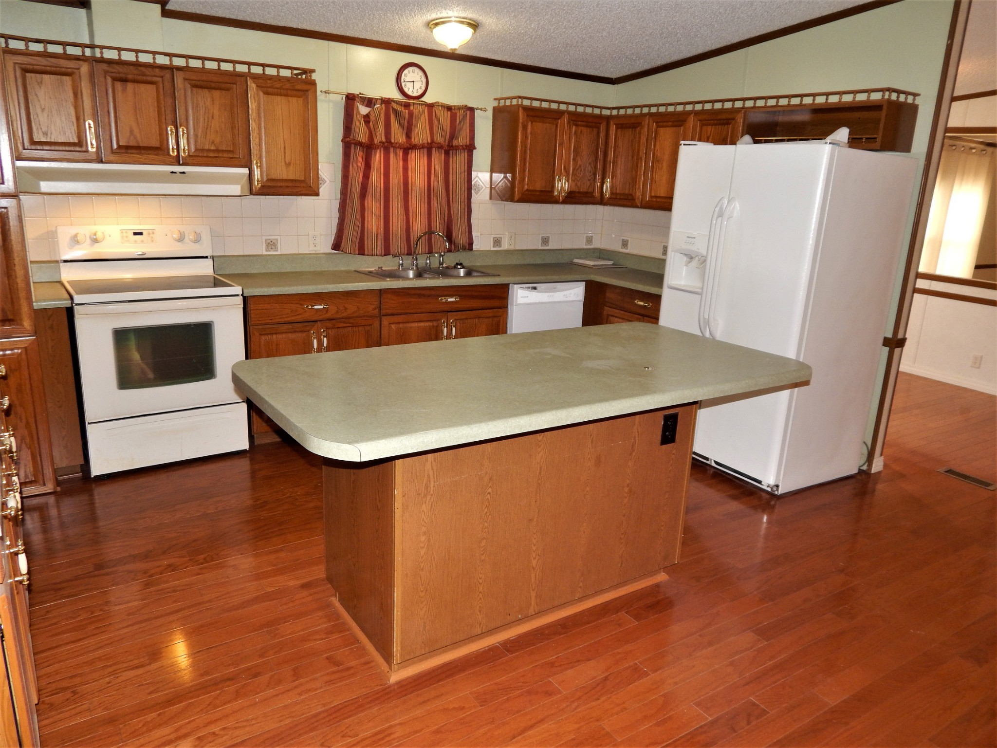 1722 Natural Bridge Road Waynesboro, TN 38485 - Photo 14 of 38 Gallery Image 14