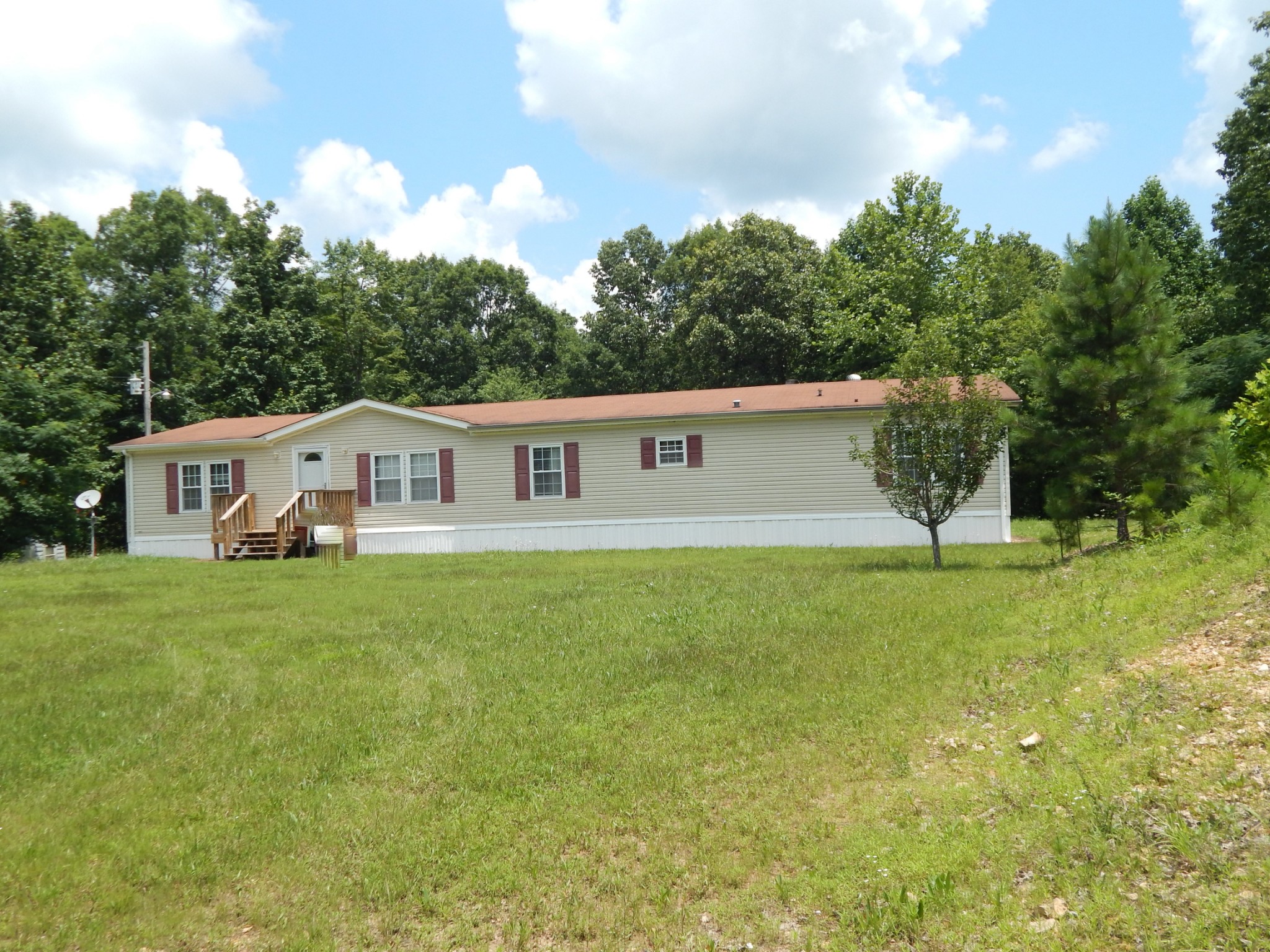 1722 Natural Bridge Road Waynesboro, TN 38485 - Photo 3 of 38 Gallery Image 3
