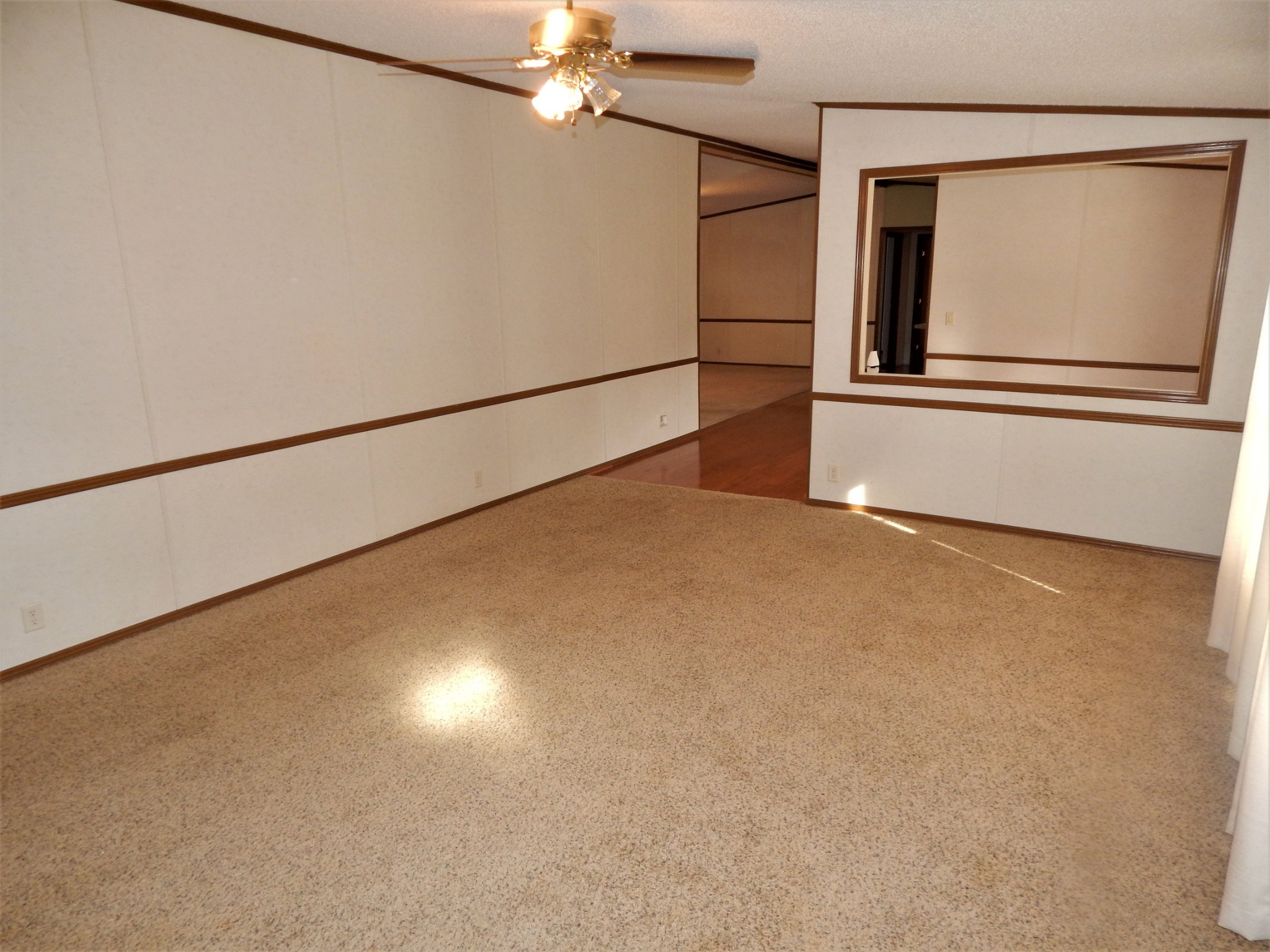1722 Natural Bridge Road Waynesboro, TN 38485 - Photo 7 of 38 Gallery Image 7