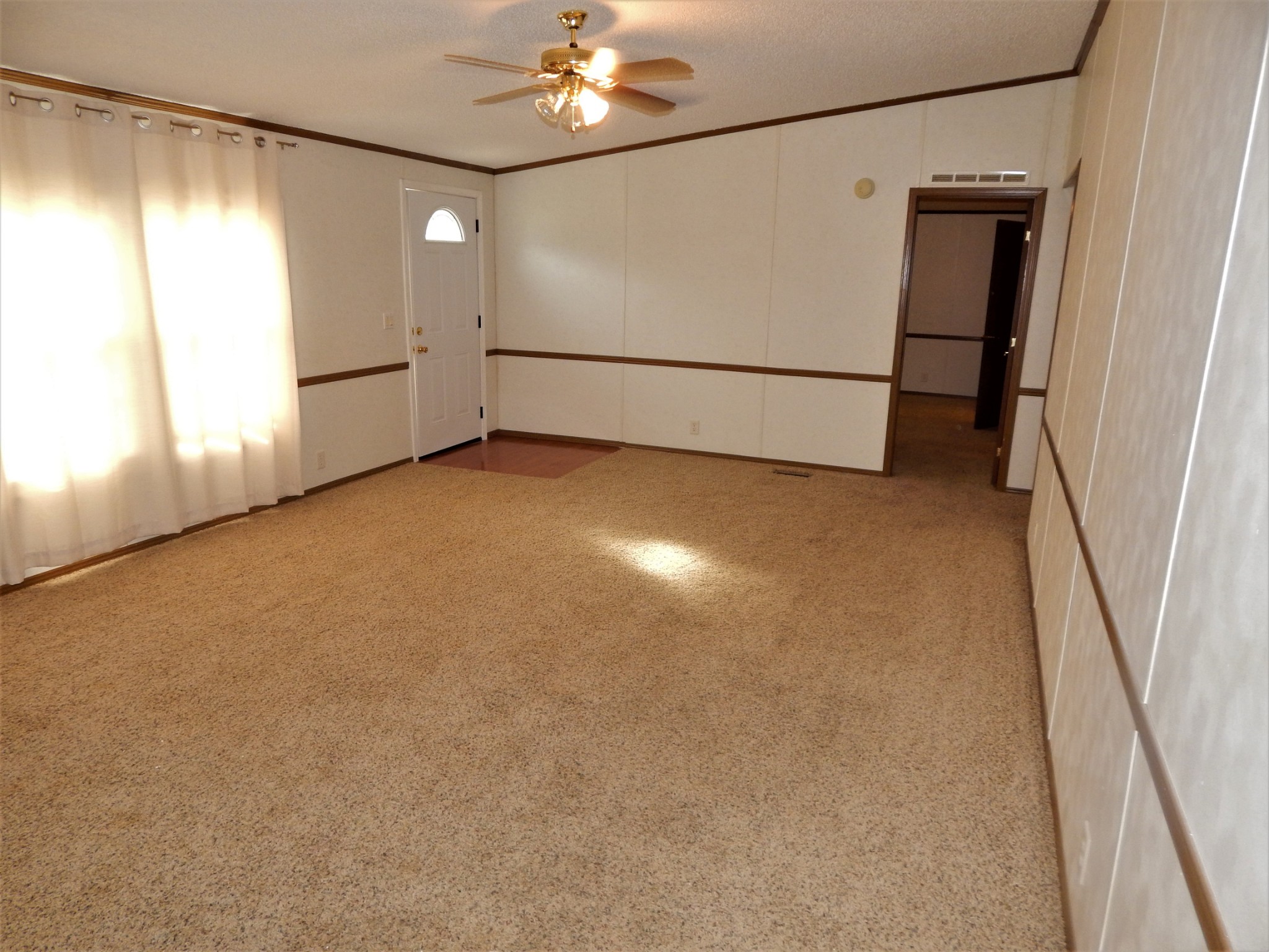 1722 Natural Bridge Road Waynesboro, TN 38485 - Photo 8 of 38 Gallery Image 8