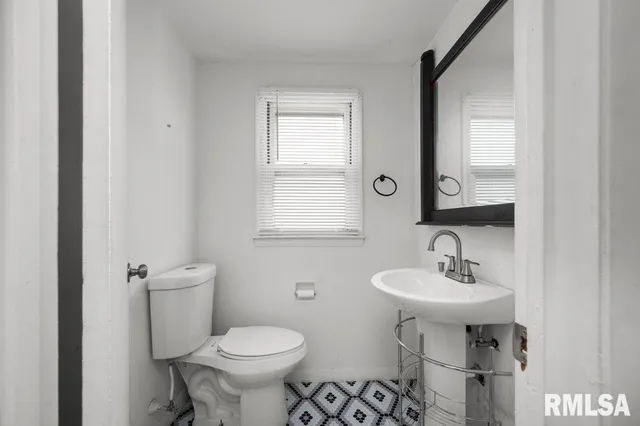 $60,000 | 210 North 5th Street, Clinton, IA 52732