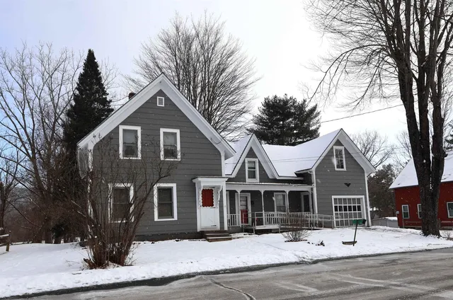 $379,000 | 299 Latham Works Lane, Hartford, VT 05001