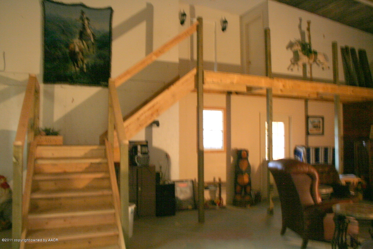 9751 High Plains Road Fritch, TX 79036 - Photo 4 of 23 IMG_2351