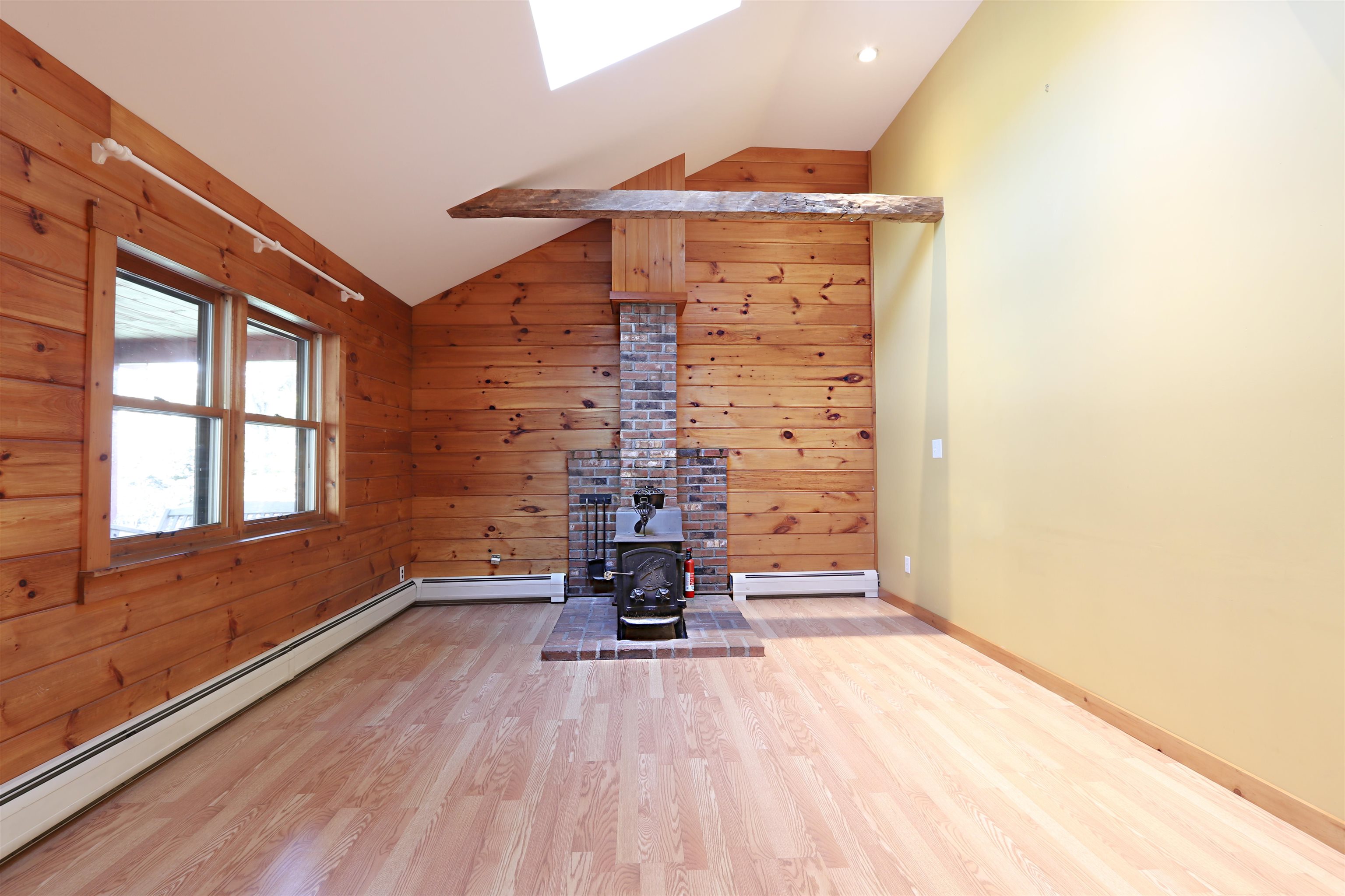 1435 Duck Pond Road Waterford, VT 05819 - Photo 11 of 28