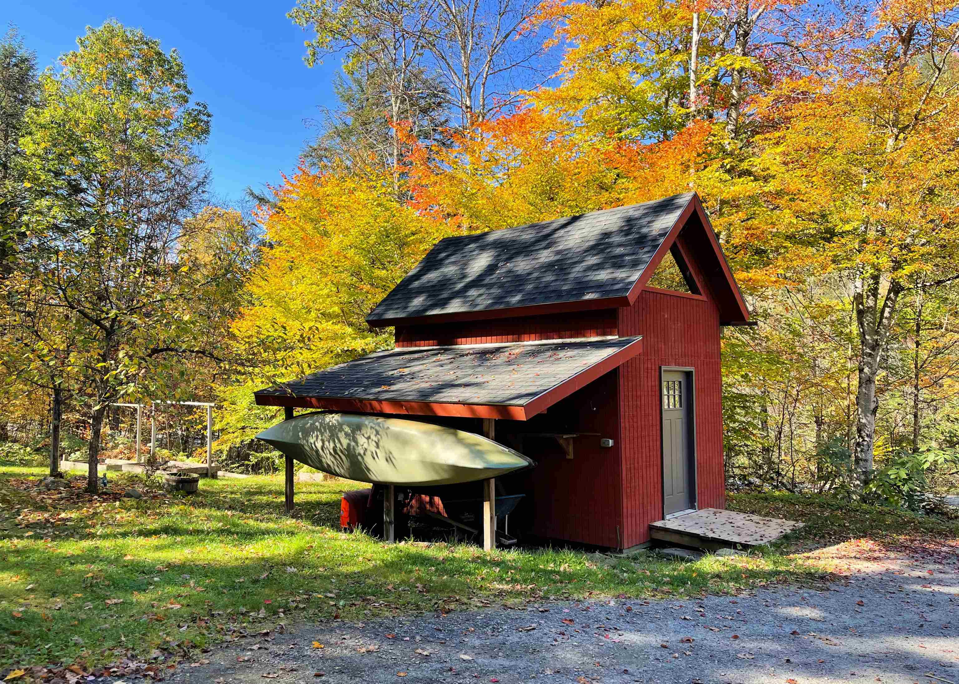 1435 Duck Pond Road Waterford, VT 05819 - Photo 22 of 28