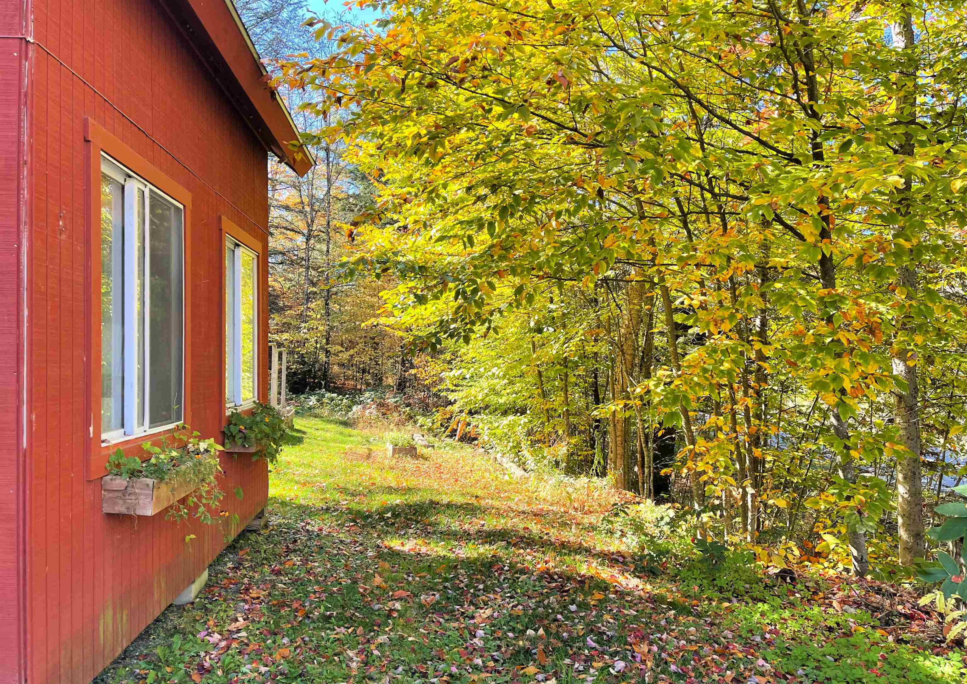 1435 Duck Pond Road Waterford, VT 05819 - Photo 26 of 28