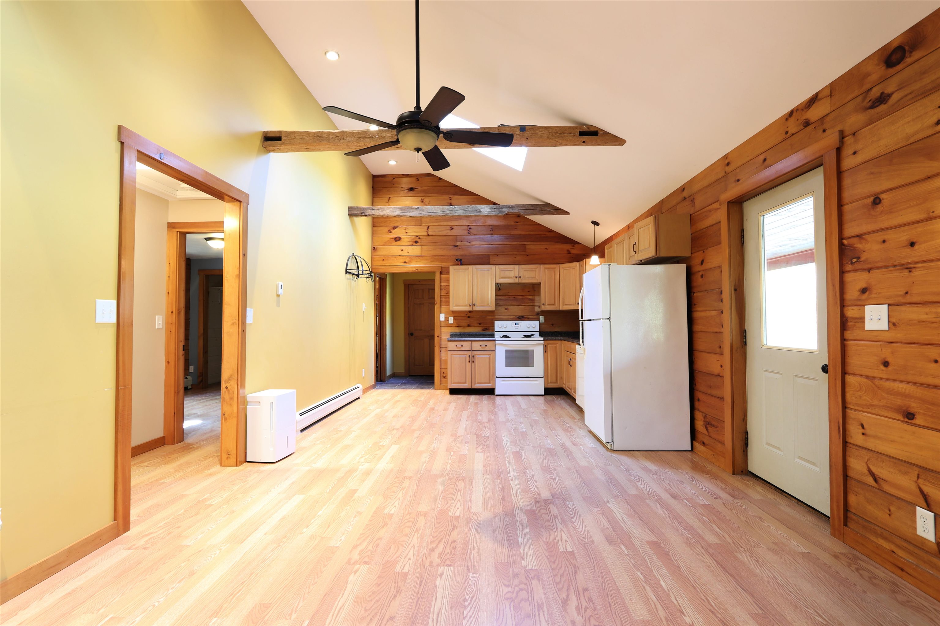 1435 Duck Pond Road Waterford, VT 05819 - Photo 10 of 28