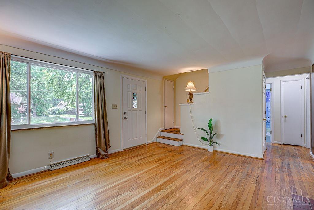 546 Fleming Road Cincinnati, OH 45231 - Photo 7 of 31