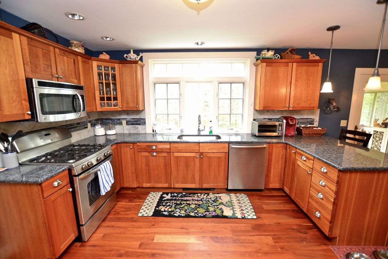 60 North Harvey Farm Road Waterbury, VT 05677 - Photo 6 of 26 Gallery Image 6