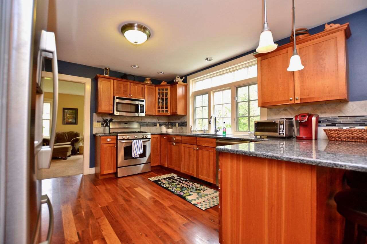 60 North Harvey Farm Road Waterbury, VT 05677 - Photo 7 of 26 Gallery Image 7