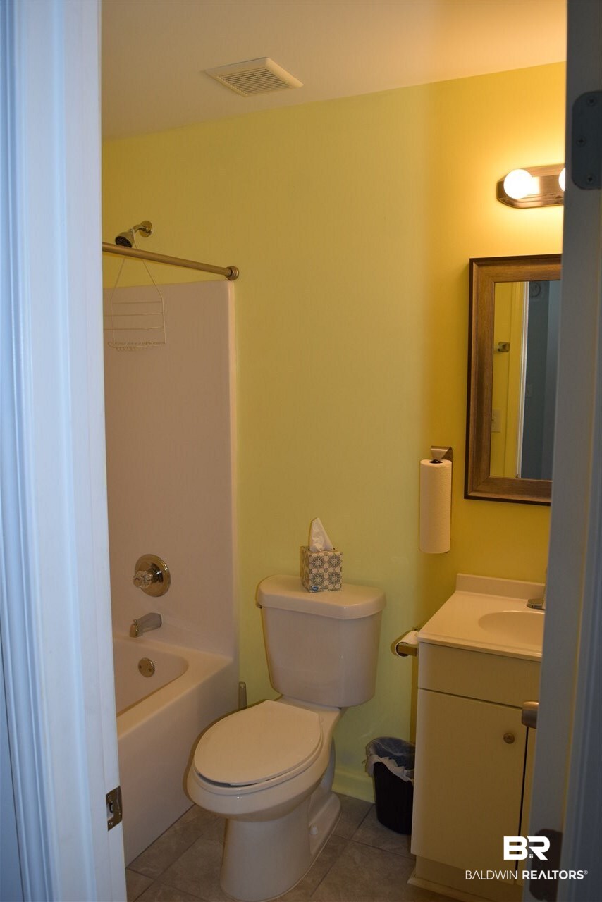 15150 Marem Drive Foley, AL 36535 - Photo 18 of 30 Hall Bathroom