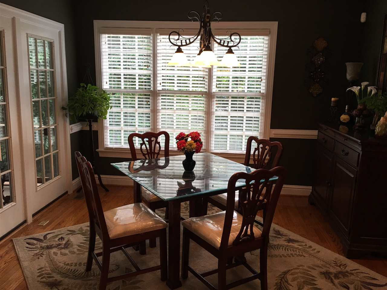 2029 Kinleys Way Raleigh, NC 27613 - Photo 10 of 25 Eat in kitchen area