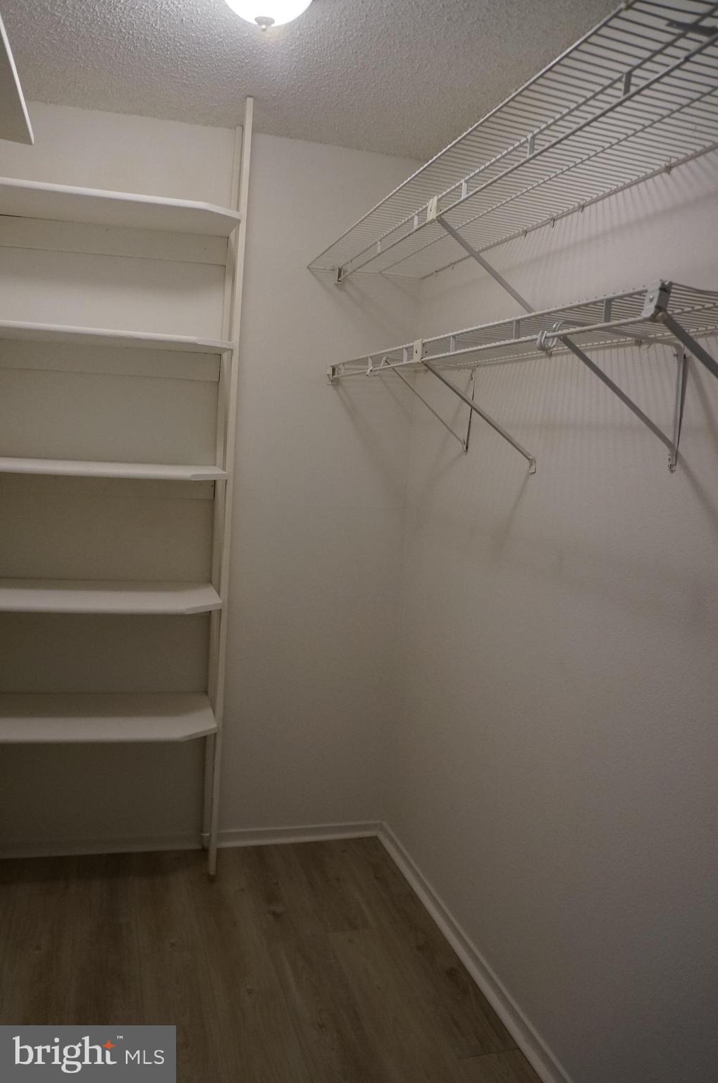 6101 Edsall Road, Unit 701 Alexandria, VA 22304 - Photo 12 of 28