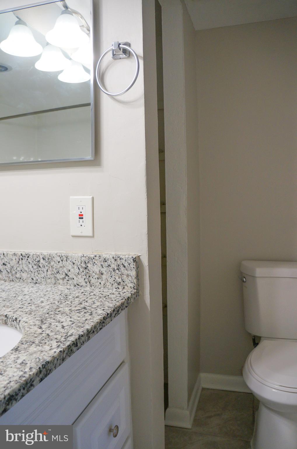 6101 Edsall Road, Unit 701 Alexandria, VA 22304 - Photo 15 of 28