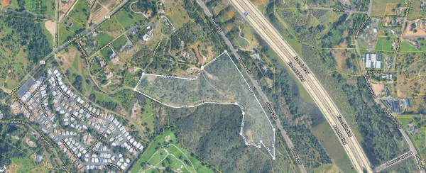 a view of a yard