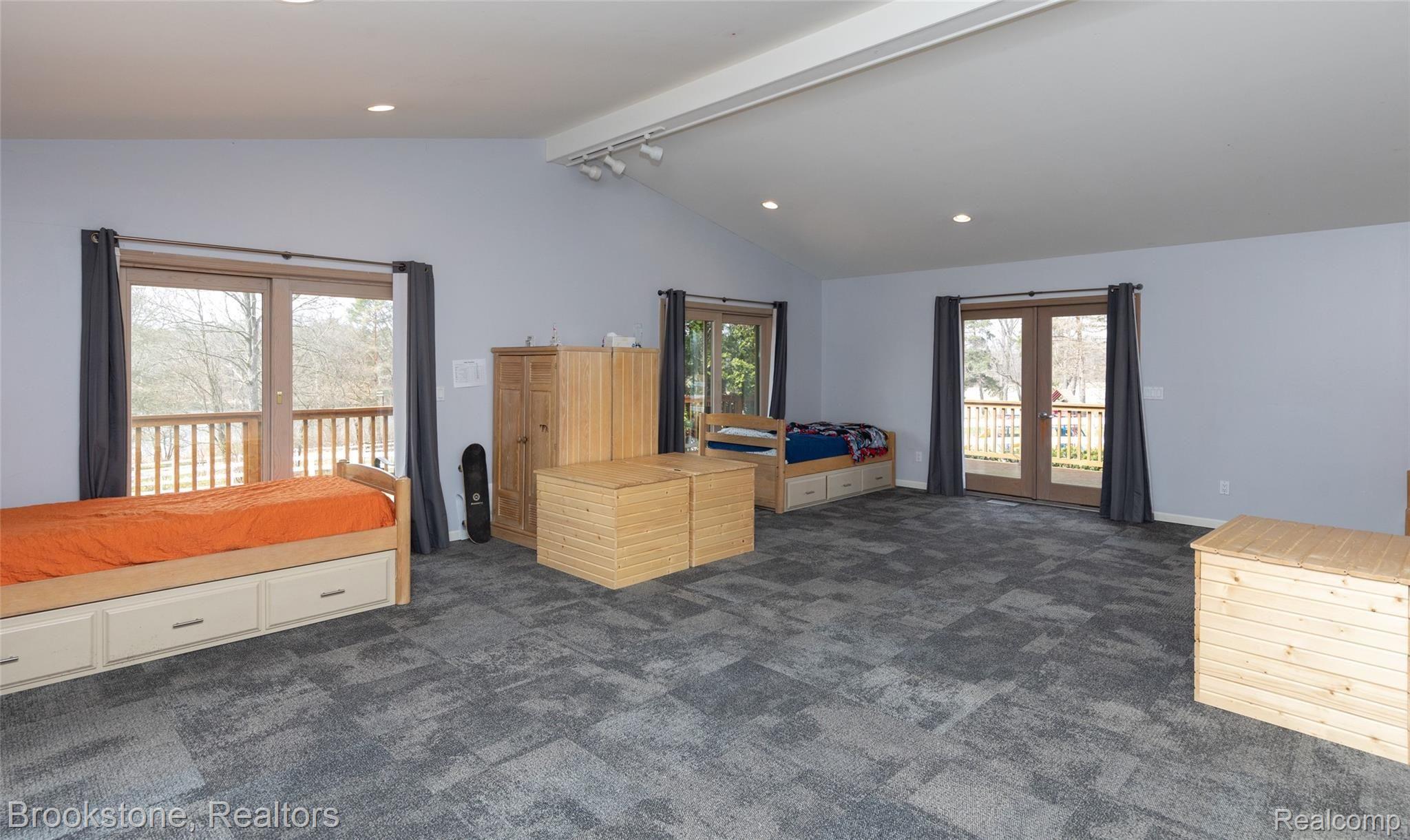 11511 Terrace Road Holly, MI 48442 - Photo 29 of 41 Huge Master Bedroom with access to Deck