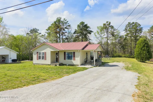 $212,500 | 47 Peace Chapel Road, Scotts Hill, TN 38374