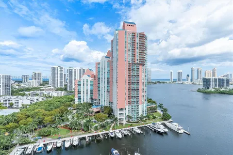 $1,400,000 | 3340 Northeast 190th Street, Unit 1808, Aventura, FL 33180
