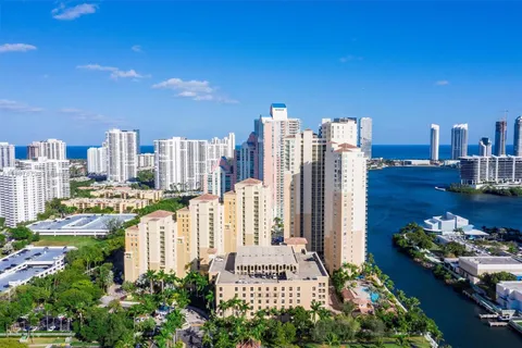 $1,400,000 | 3340 Northeast 190th Street, Unit 1808, Aventura, FL 33180