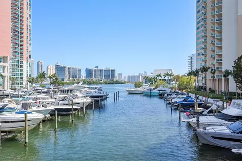 $1,400,000 | 3340 Northeast 190th Street, Unit 1808, Aventura, FL 33180