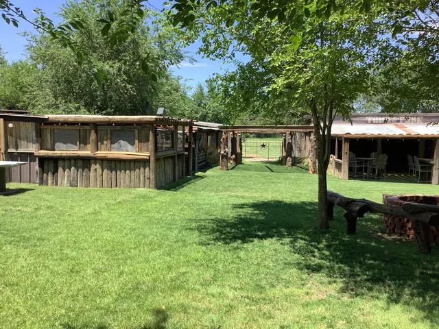 $700,000 | 1203 South Date, Plainview, TX 79072