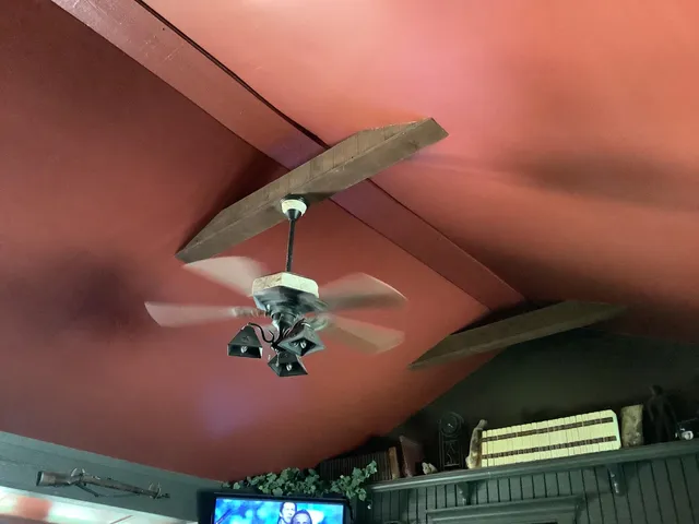 $700,000 | 1203 South Date, Plainview, TX 79072