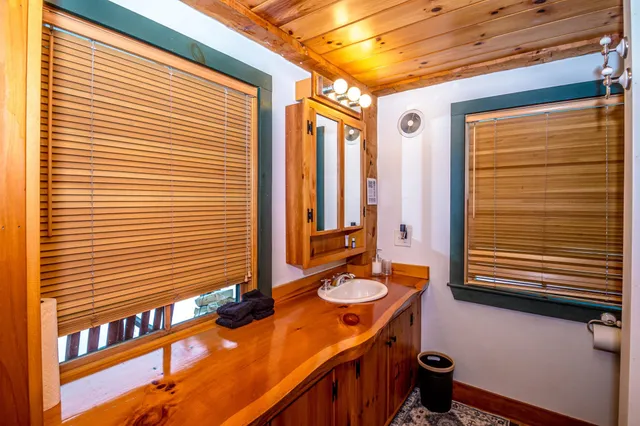 $410,000 | 3 Chellie Lane, Northumberland, NH 03584