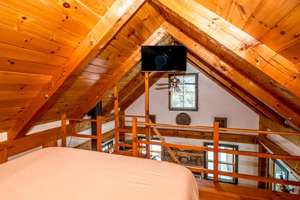 $410,000 | 3 Chellie Lane, Northumberland, NH 03584