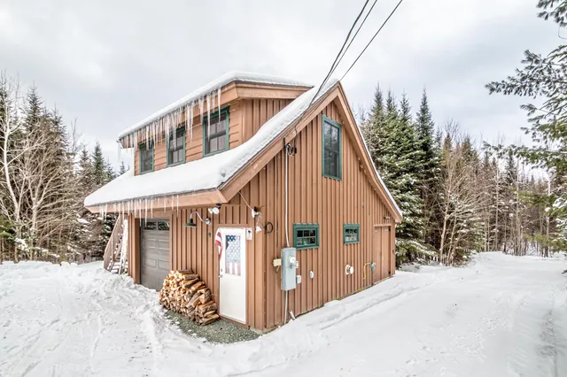 $410,000 | 3 Chellie Lane, Northumberland, NH 03584