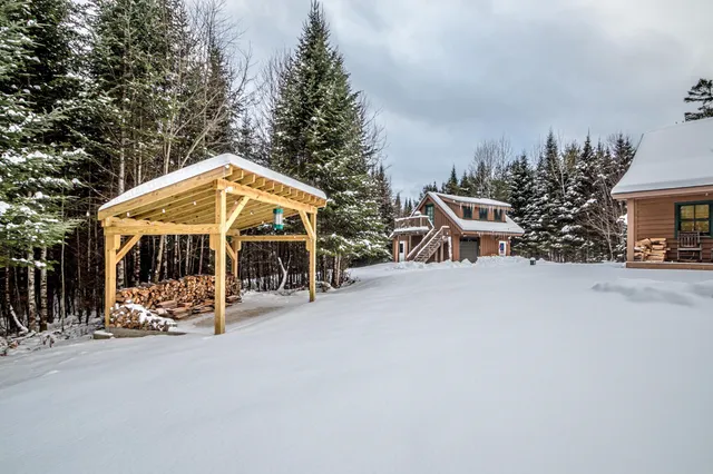 $410,000 | 3 Chellie Lane, Northumberland, NH 03584