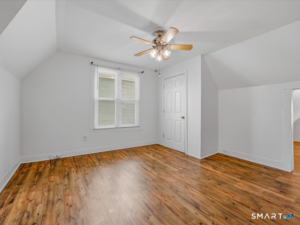 53 Maple Street Meriden, CT 06451 - Photo 21 of 35