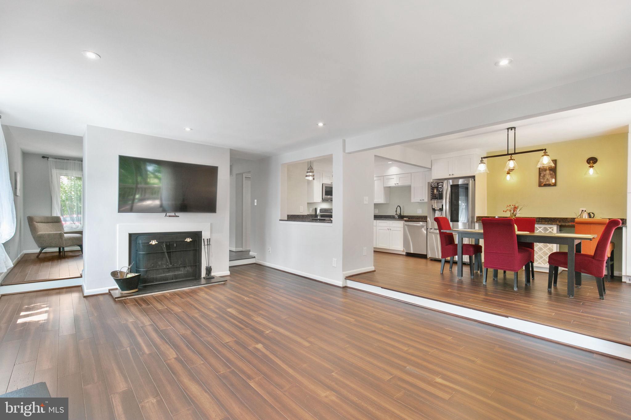 2259 Cedar Cove Court Reston, VA 20191 - Photo 10 of 68 Gallery Image 10