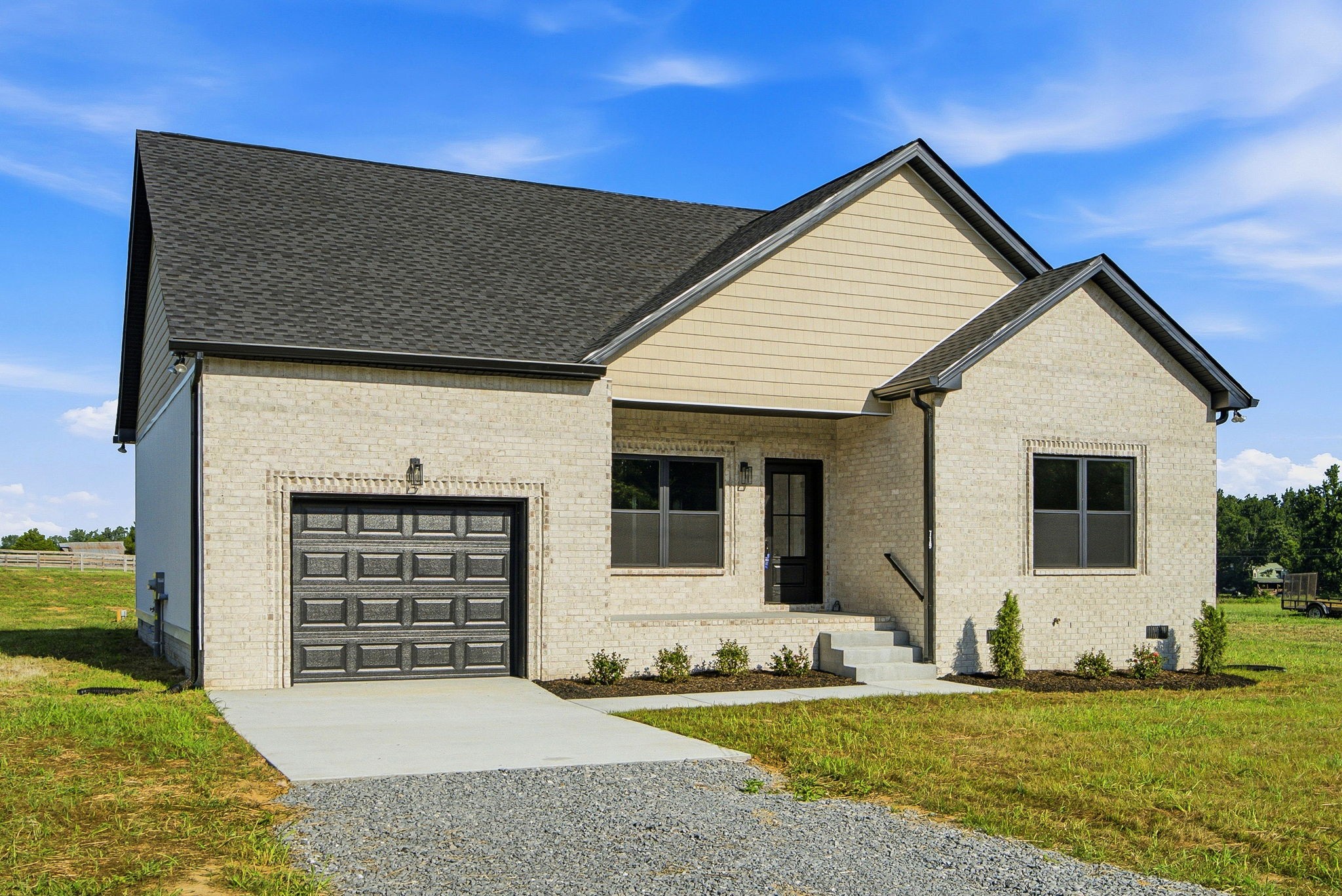 719 Mt Vernon Road Bethpage, TN 37022 - Photo 3 of 20