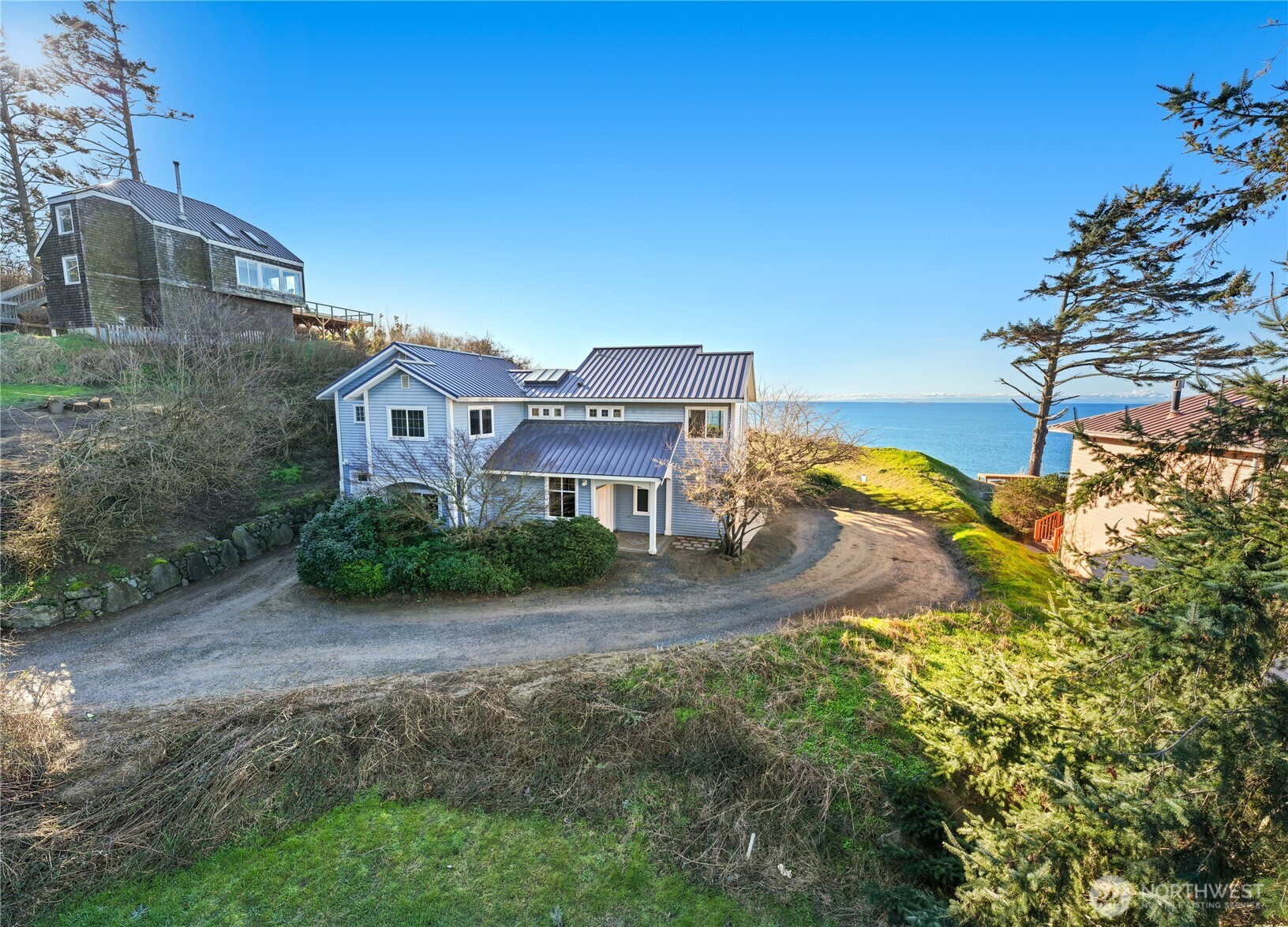 2337 West Beach Road Oak Harbor, WA 98277 - Photo 1 of 39
